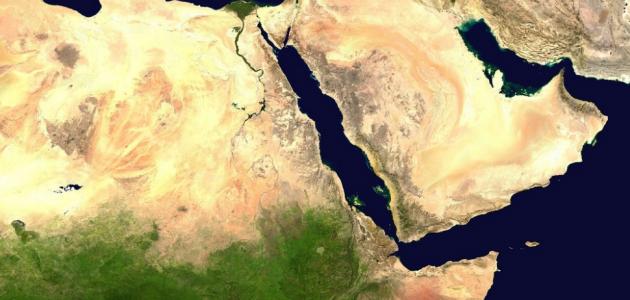 ماذا كان يسمى البحر الأحمر قديما